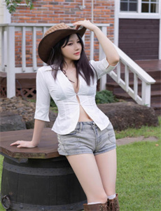 宝贝看镜子我怎么C你的视频,甜蜜惩罚未增删翻译免费